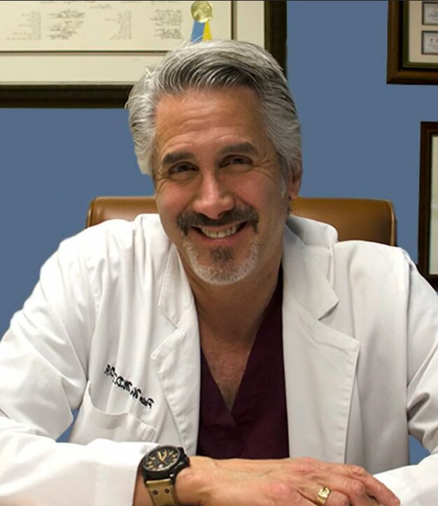 Doctor Endocrinologist Ykharo Diogo